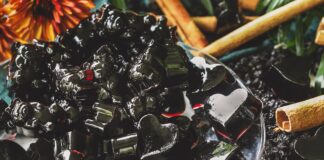 Elderberry Gummies Made with Agar