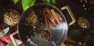 Herbal Simmer Pots + Stovetop Potpourri Recipes