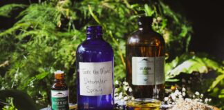 DIY Detangler & Anti-Frizz Spray Recipe with Marshmallow Root