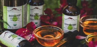 Bronzing Facial Serum with Sea Buckthorn Oil